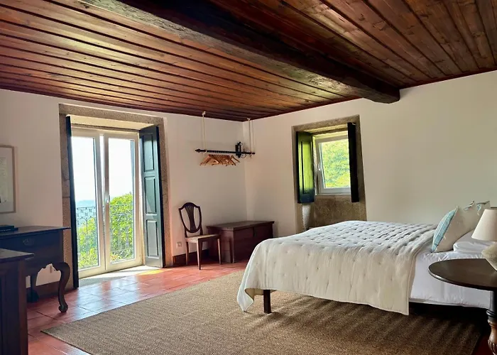 Casa de Férias Eira *